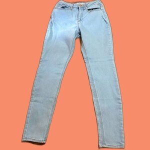 Light blue skinny jeans